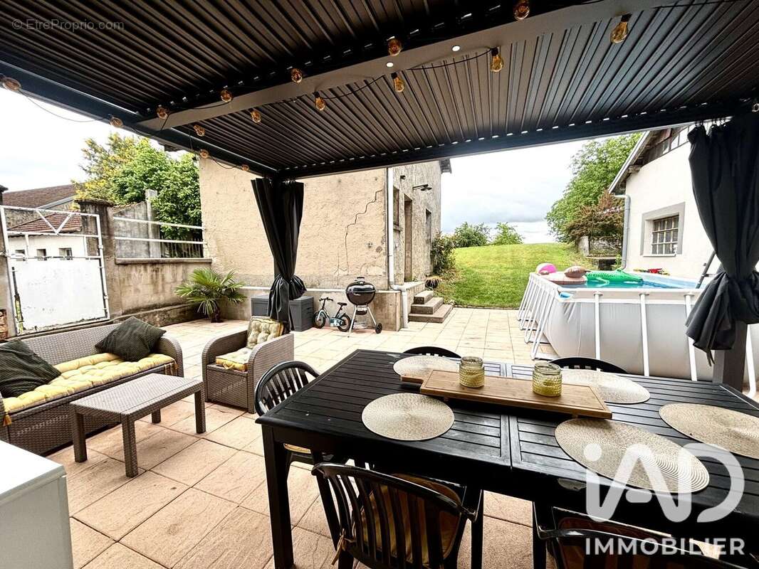 Maison 220 m² à Xousse  - photo 7
