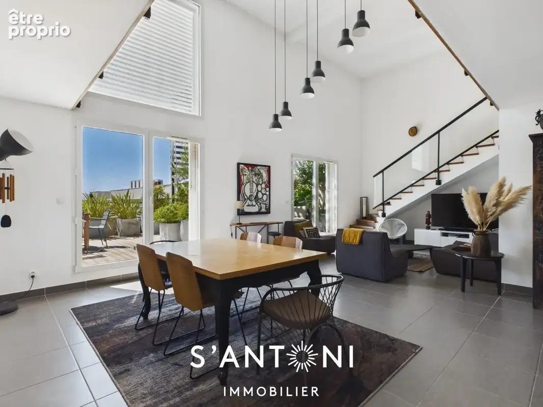 Superbe duplex de 155 m² avec terrasse de 58 m² à Béziers - photo 1