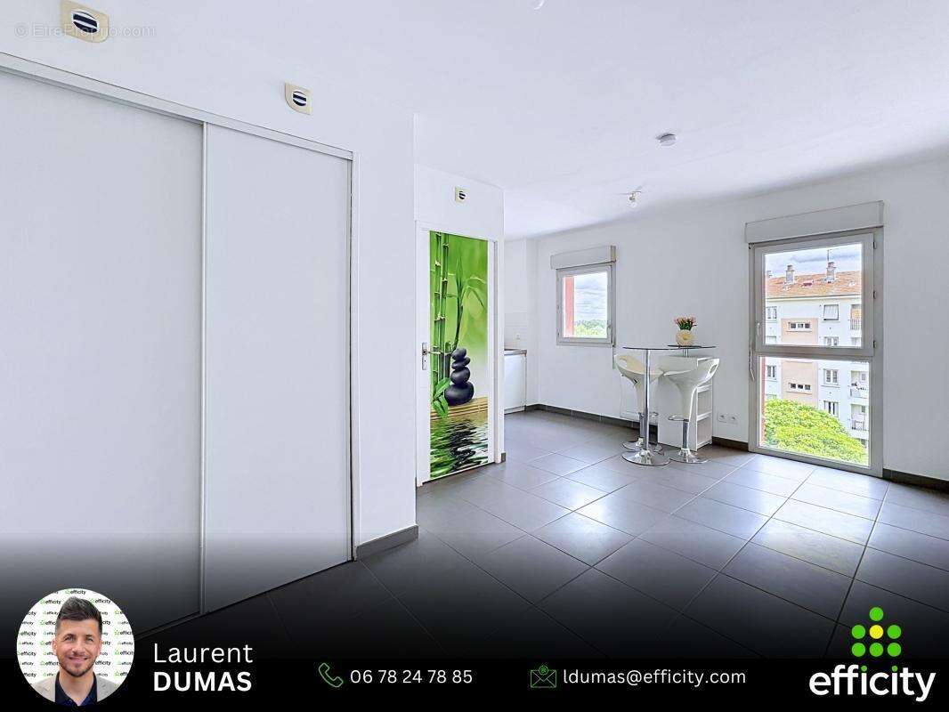 Appartement à VERNAISON
