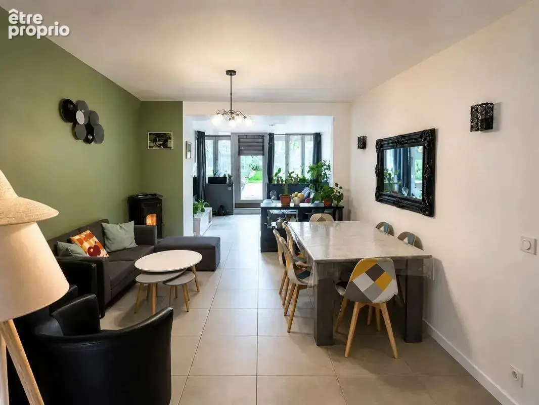 Maison de 5 pièces de 118 m² à Bourgoin-Jallieu - photo 4