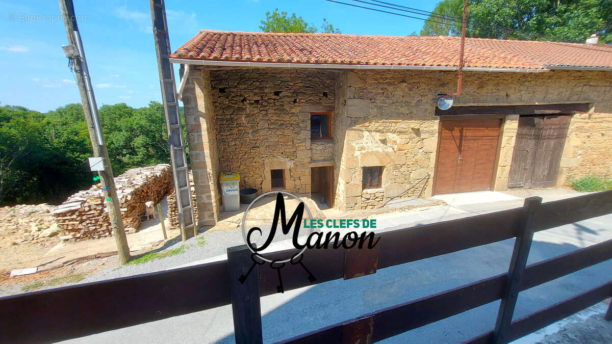 Maison à CHATEAUPONSAC