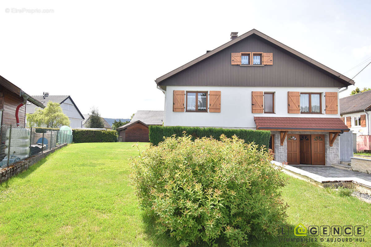 Maison à ANOULD