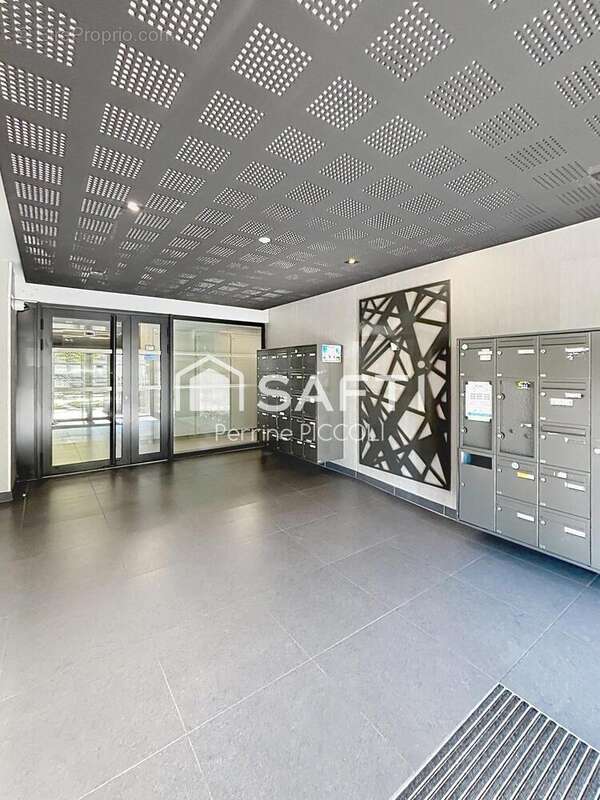 Photo 2 - Appartement à CENON