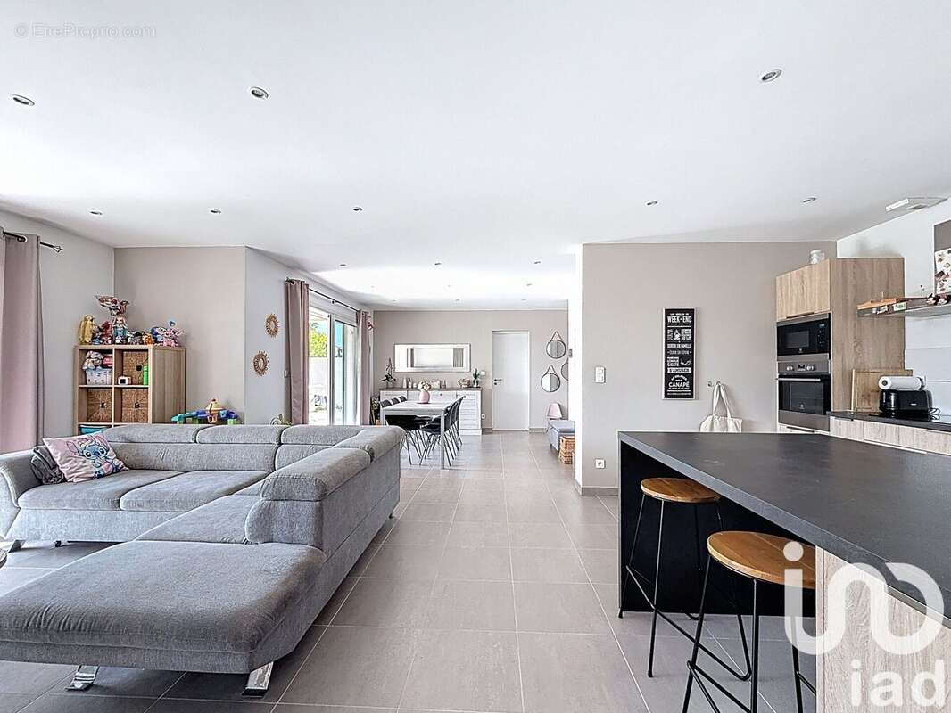 Photo 3 - Maison à OLLIOULES