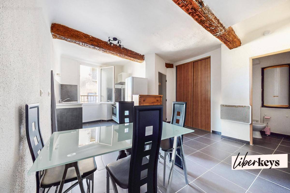 Appartement à SAINT-MAXIMIN-LA-SAINTE-BAUME
