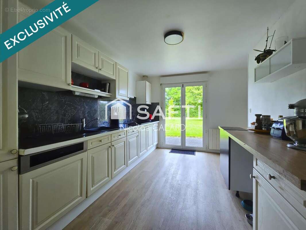 Maison 125 m² à Saint-Vincent-En-Bresse  - photo 6