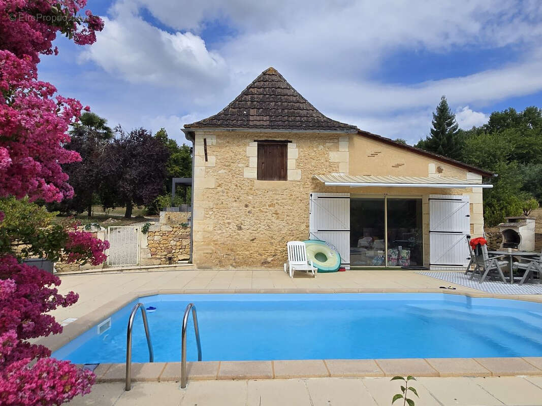 Maison à LAVEYSSIERE