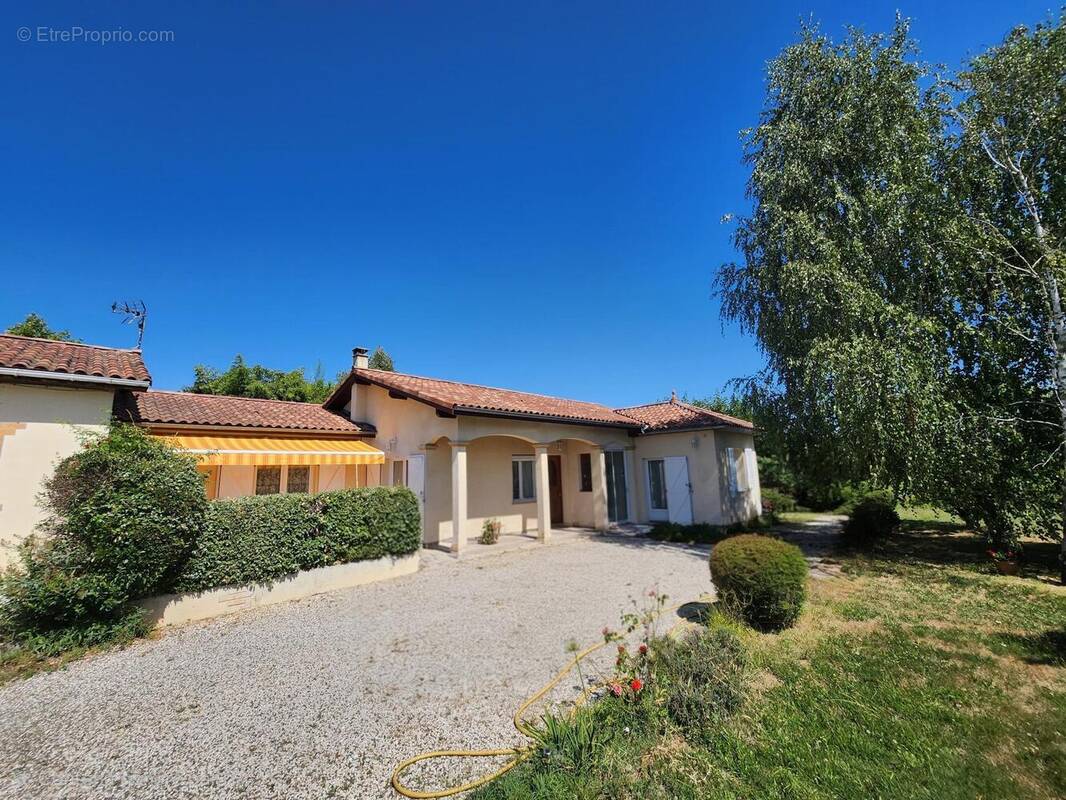 Photo 1 - Maison à CAZAUBON