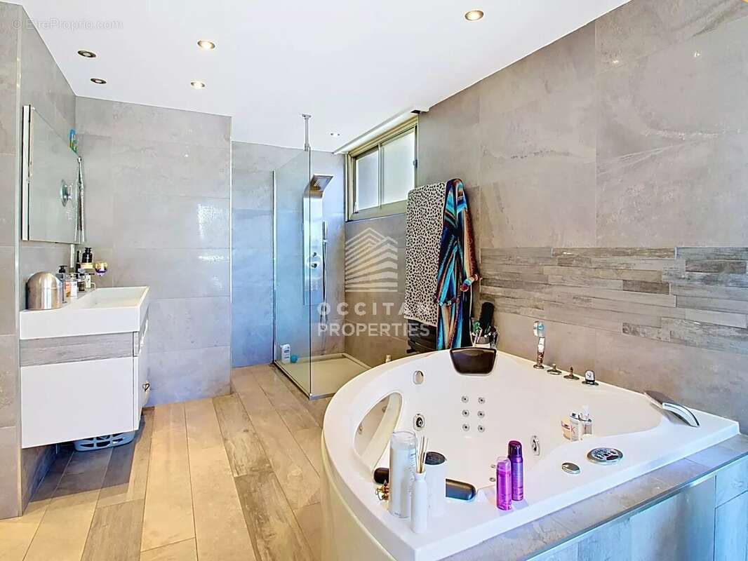 15 minutes à pied rue d'Antibes - Calme - Terrasses 30 m2 - photo 5