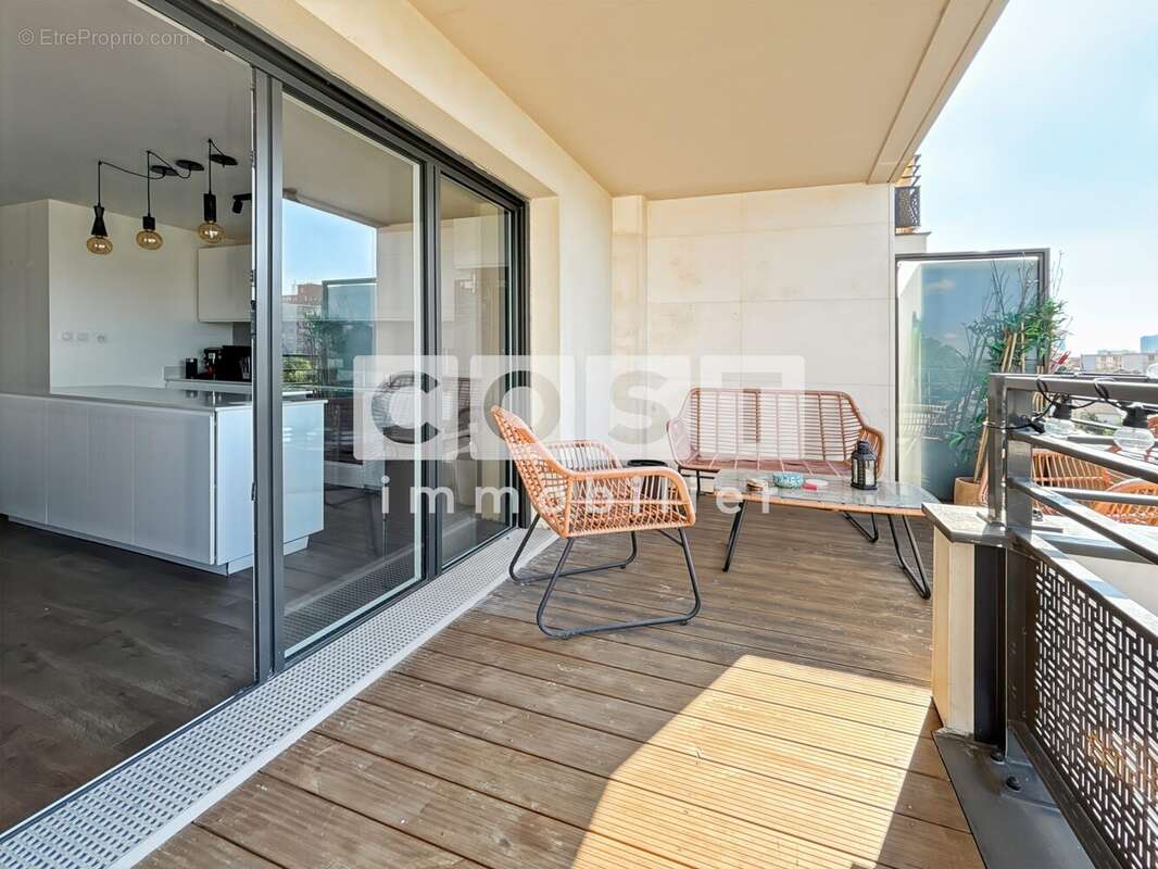 Appartement à COLOMBES