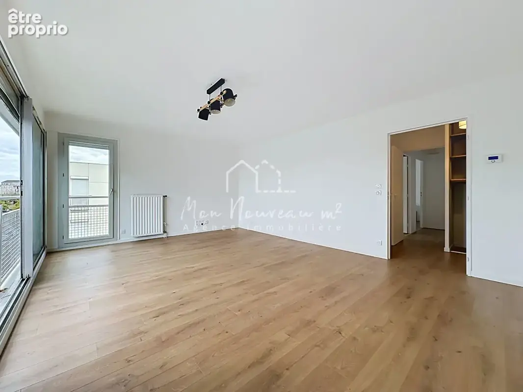 3 Pièces 72m² entièrement rénové RER Torcy 10mn - photo 3