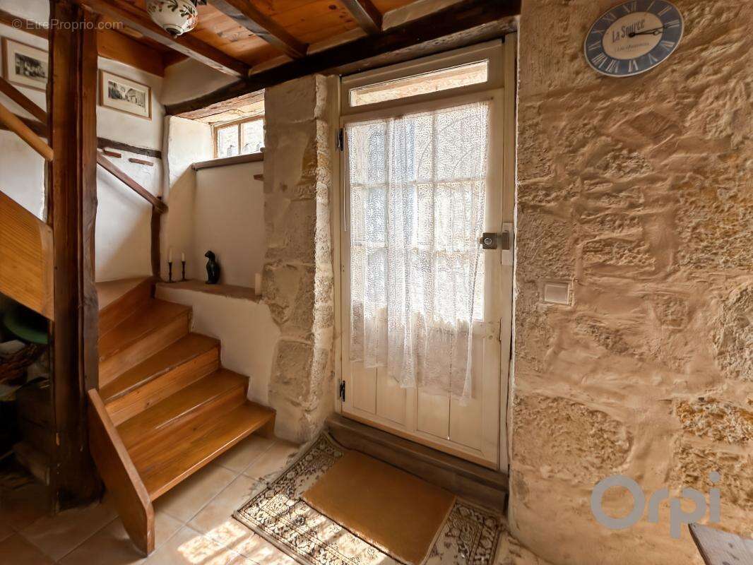 Maison de village lumineuse avec 2 chambres - photo 6
