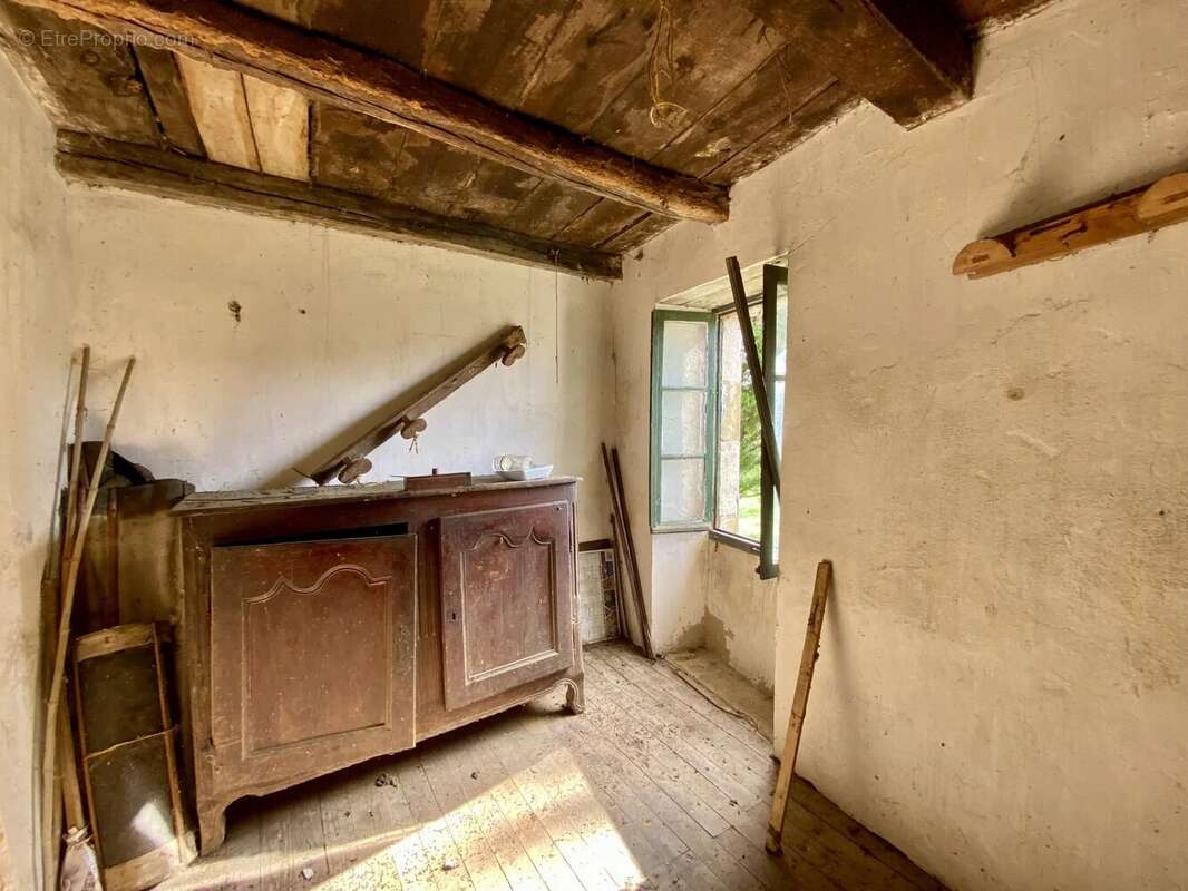 Maison à SAINT-CASSIEN