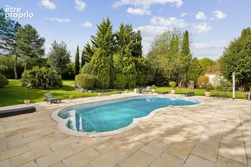 Louveciennes (78) - Maison de prestige avec piscine - photo 4