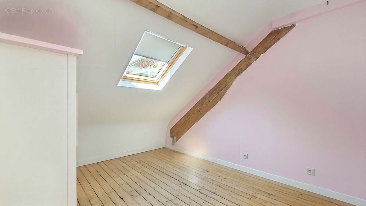 Maison à LIMEIL-BREVANNES
