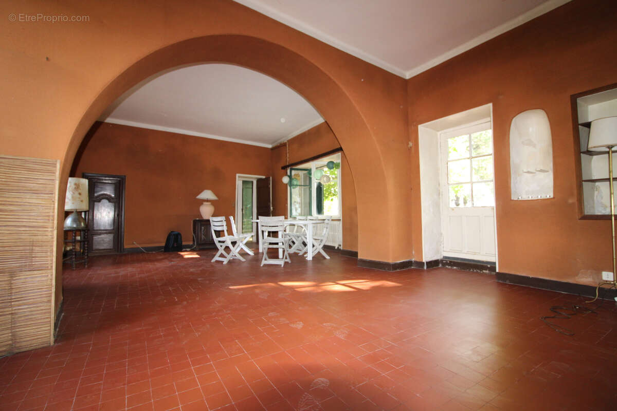 Maison à SAINT-CHRISTOL-LES-ALES