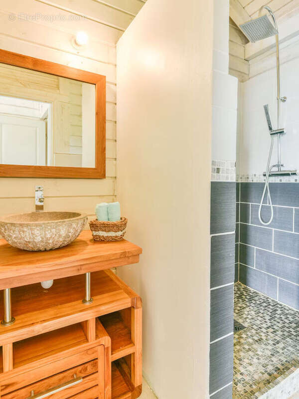 Maison à GRAND-BOURG