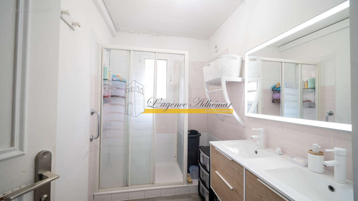 Appartement à MONTELIMAR