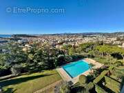   - Appartement à NICE