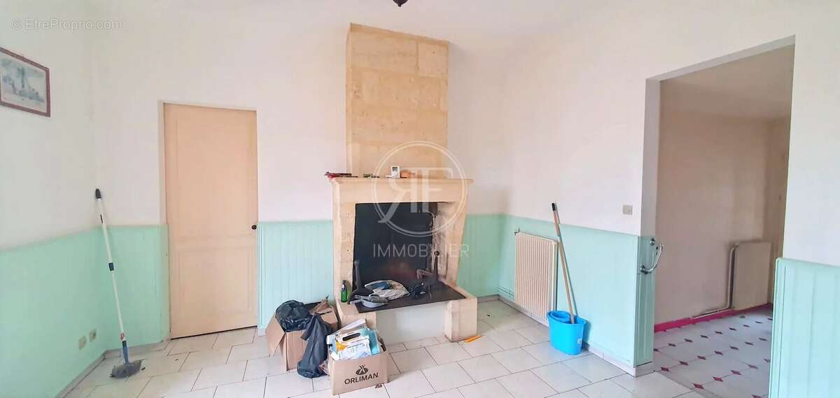 Maison à SAINT-EMILION