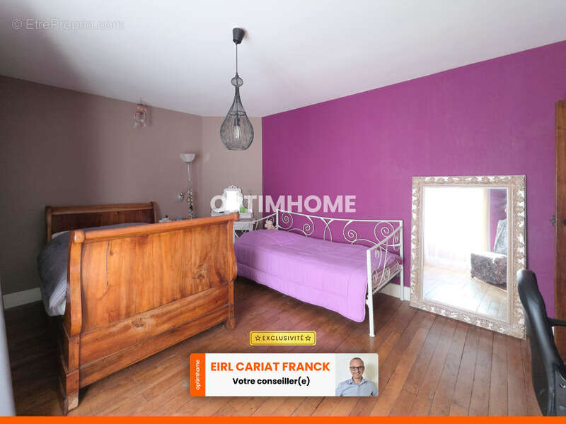 Maison à SAINT-ETIENNE-DE-FURSAC