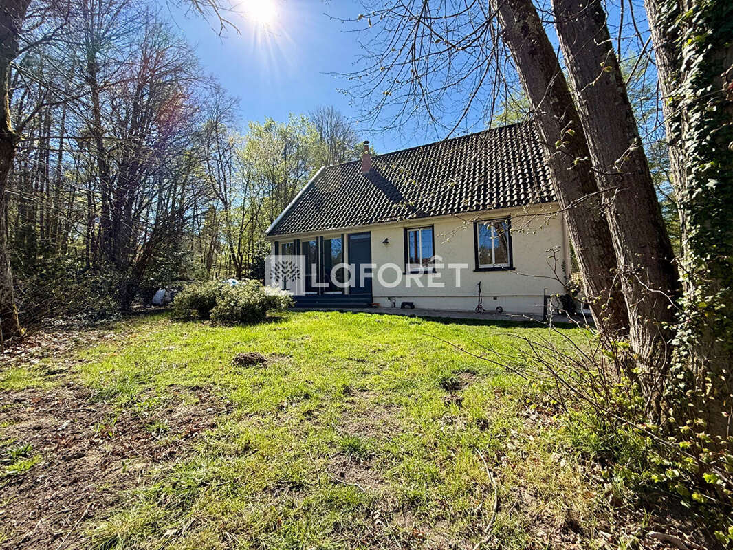 Maison à MILLY-LA-FORET