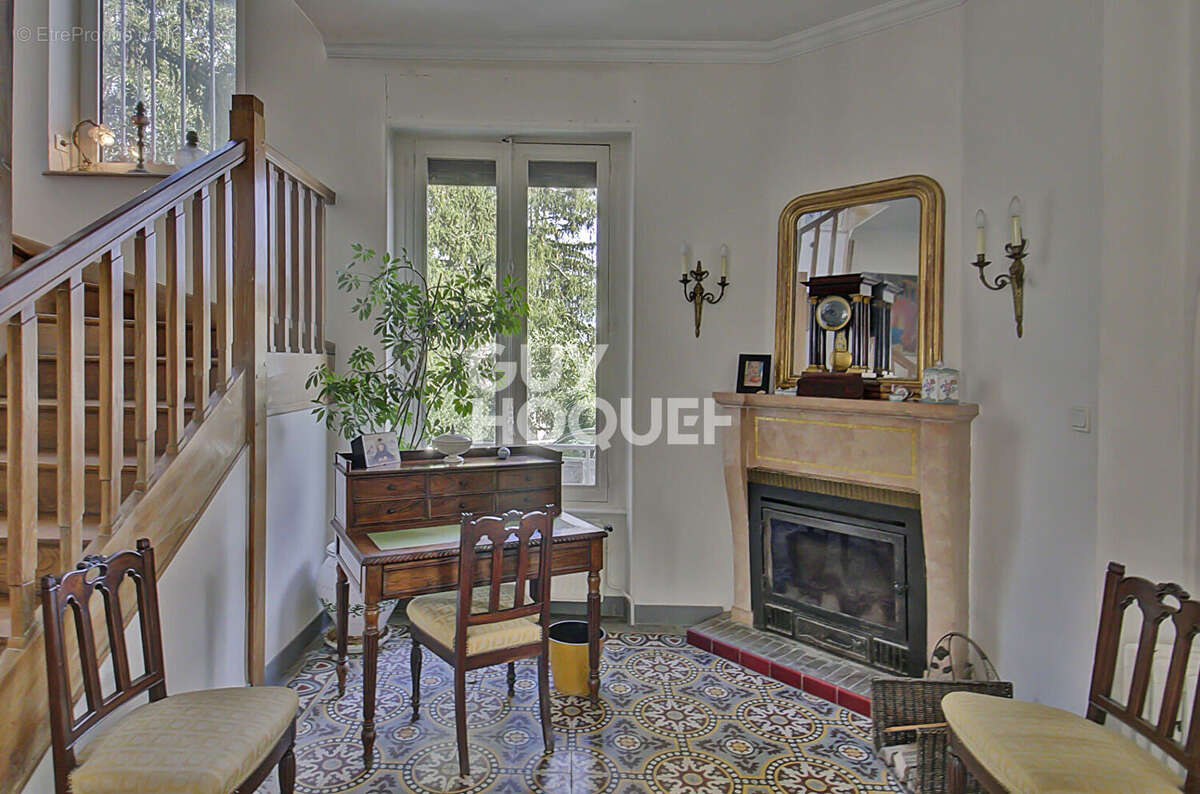 Maison à BOURGOIN-JALLIEU