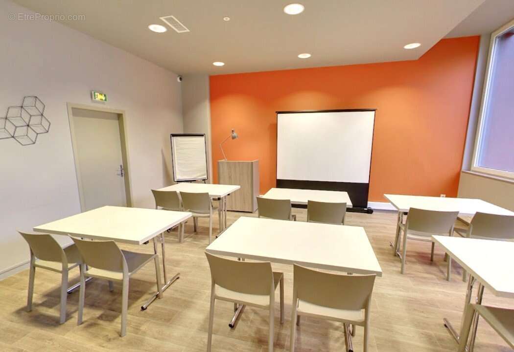 INVESTISSEMENT LOCATIF  Paris 13  Résidence étudiante Le Palatino - 5.52% de rentabilité - photo 11