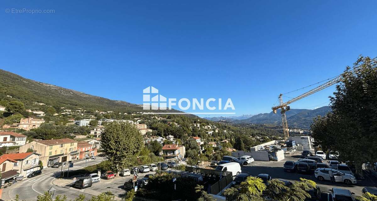 Appartement à GATTIERES