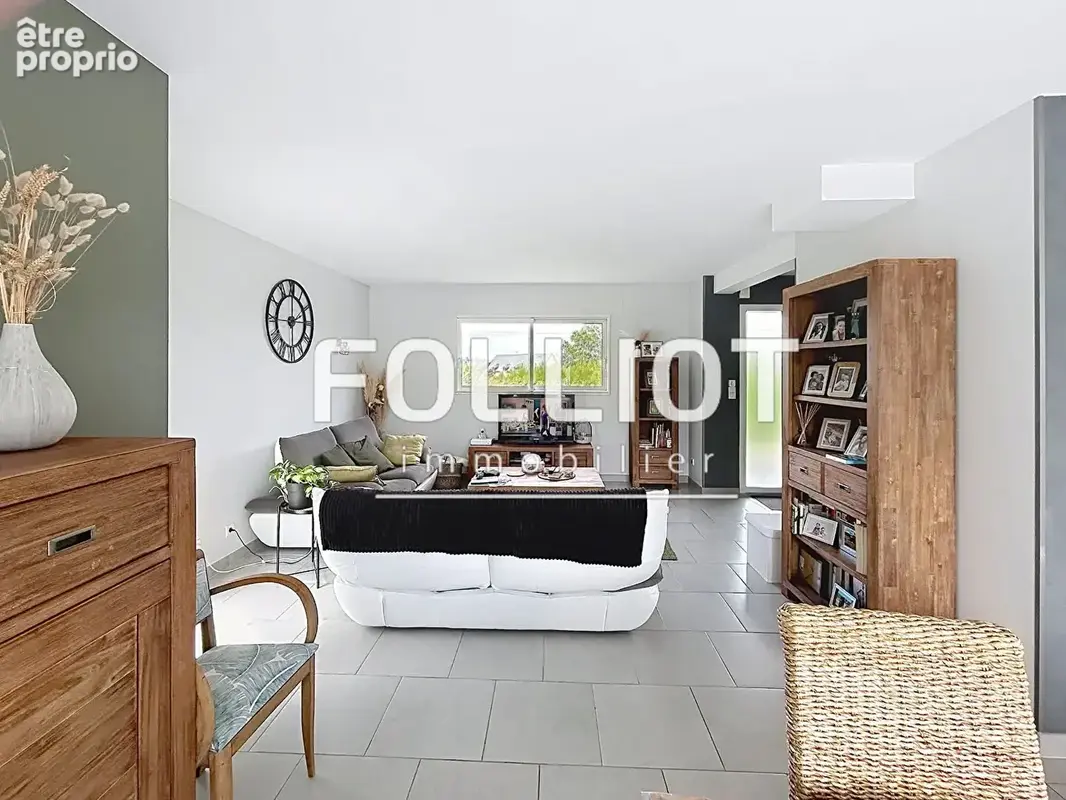 Maison d'Exception à Vire Normandie - 6 pièces, 142 m² sur 1500 m² de terrain - photo 13