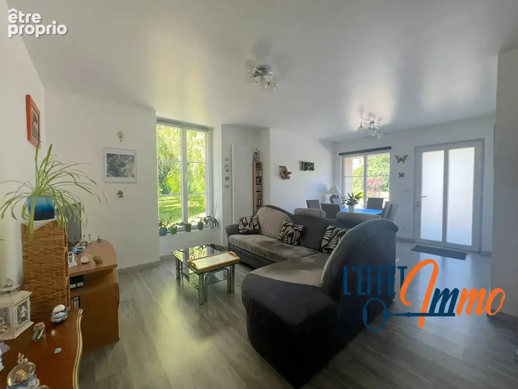 Appartement  3 pièces de 75m2 + logement indépendant de 26m2 - photo 3