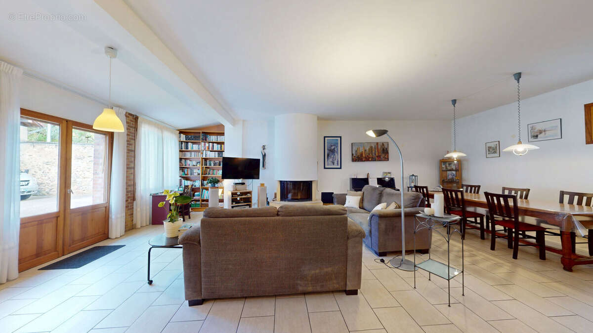 Maison à EYBENS