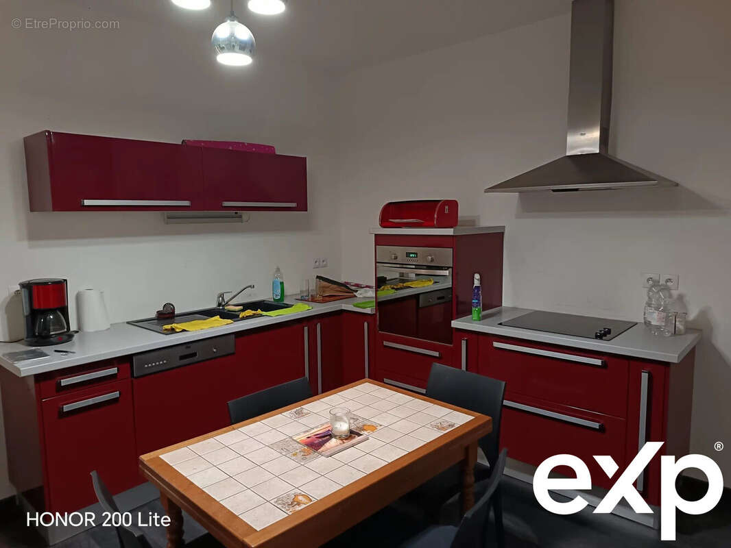 Maison à FEUQUIERES-EN-VIMEU