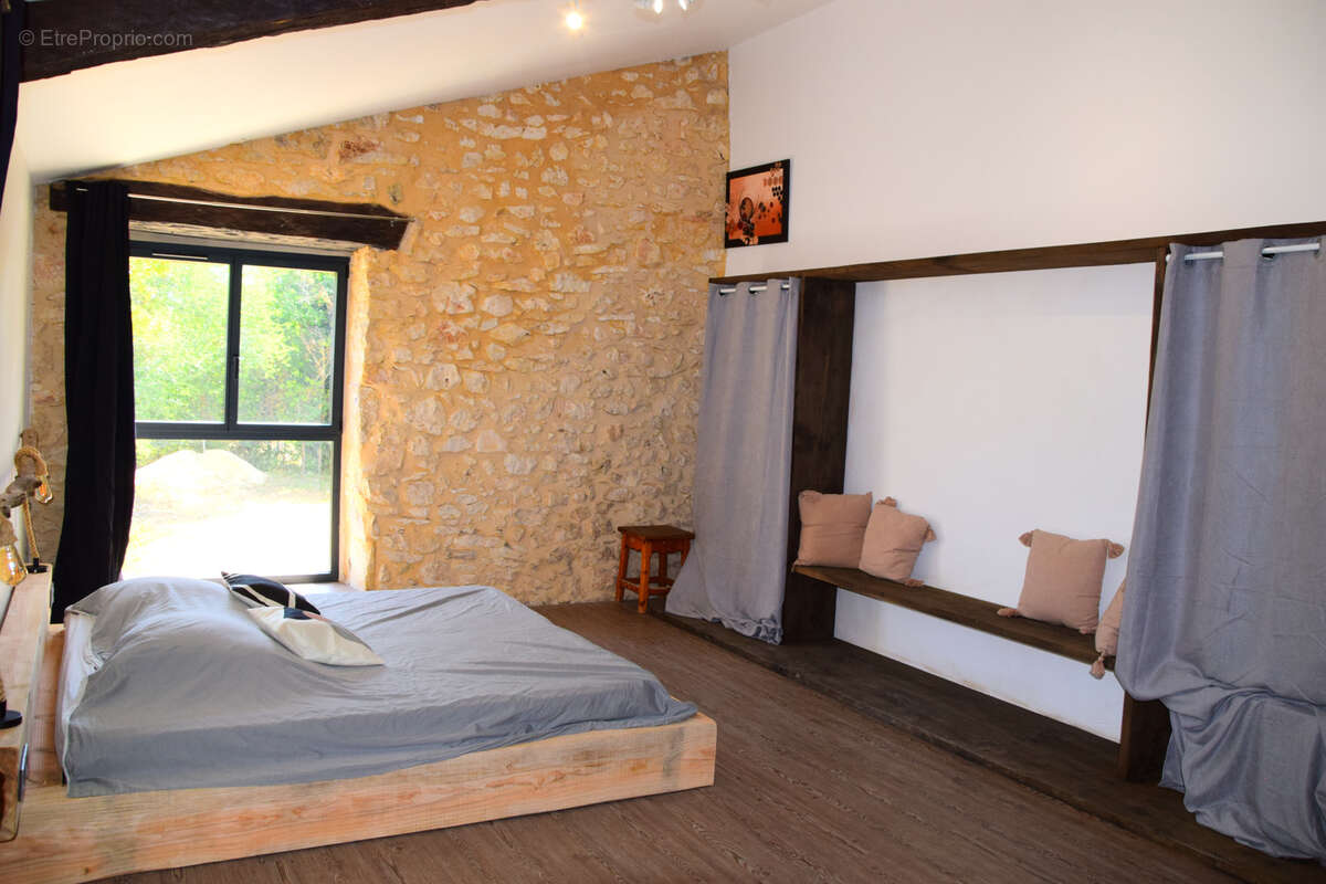 Maison à GOUDARGUES