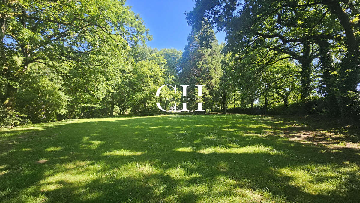Maison à SAINT-JACUT-DU-MENE