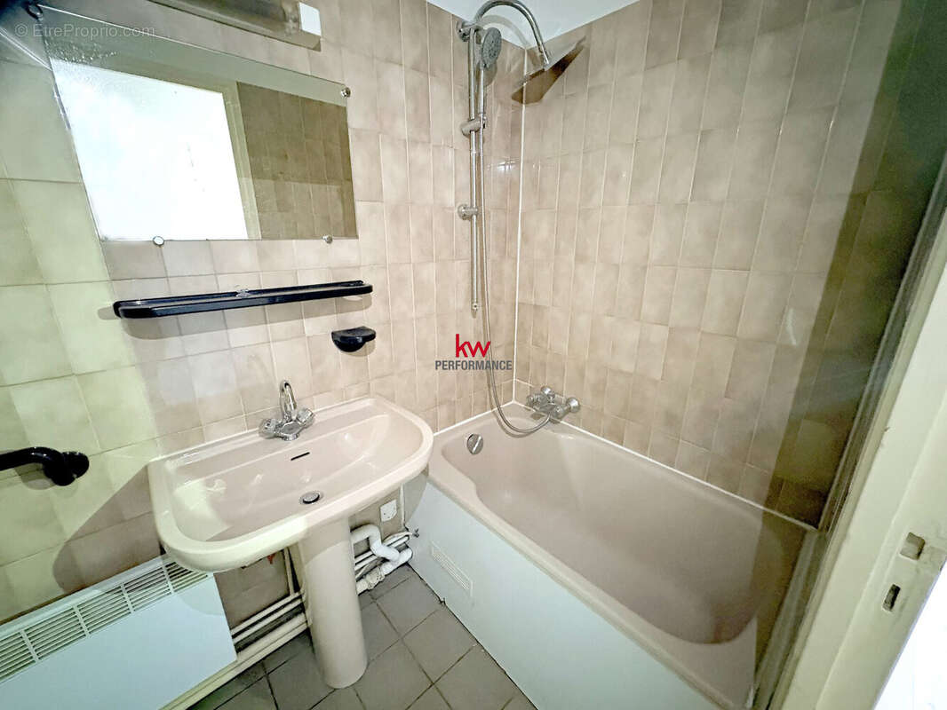 Appartement à ENGHIEN-LES-BAINS