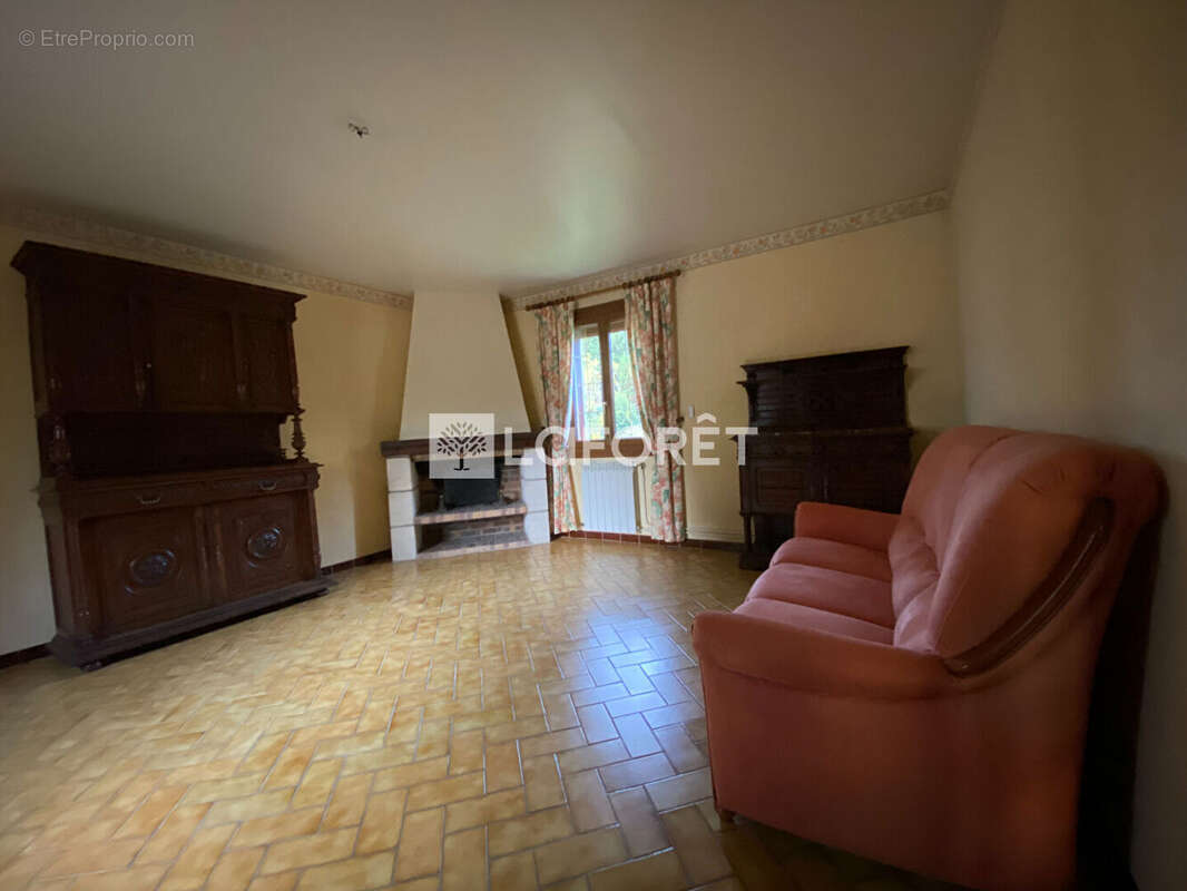 Maison à SAINT-AUBIN-EPINAY