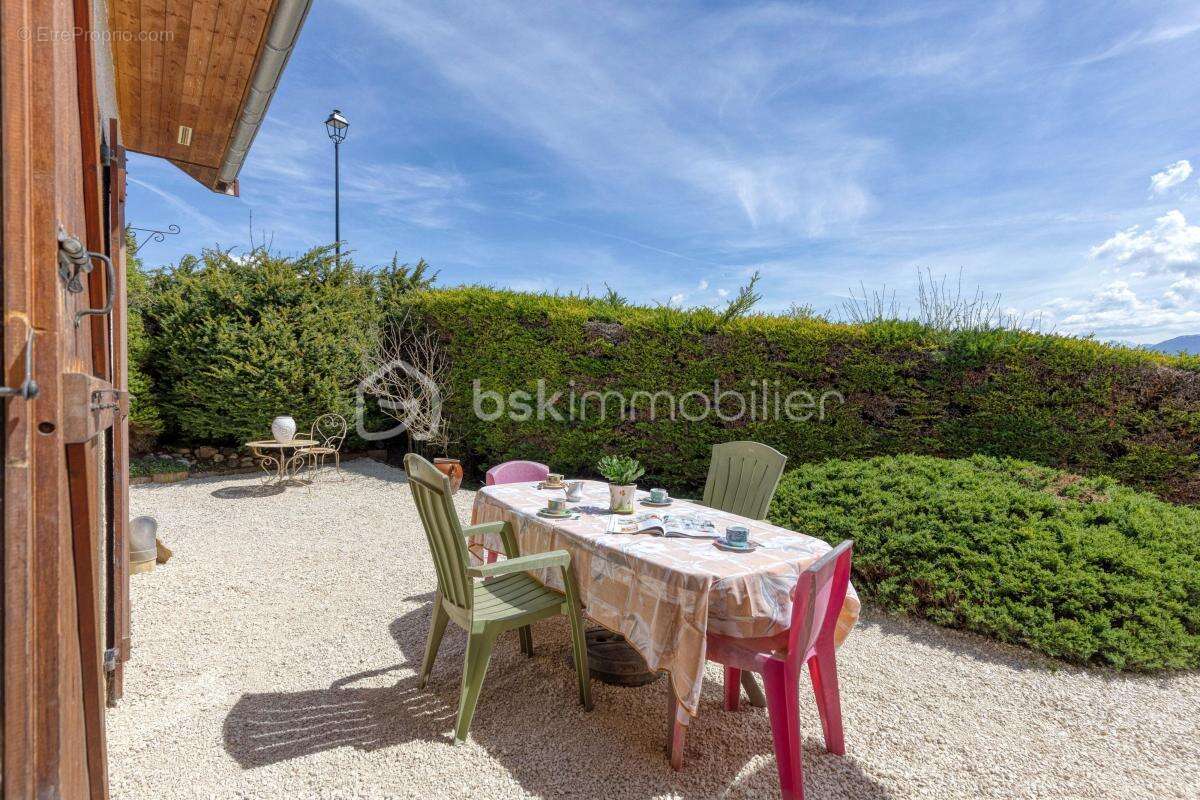 Prunieres 38350 - villa individuelle de plain pied de 124m² - 3 chambres, combles à aménager. vue exceptionnelle, cadre naturel  - photo 17