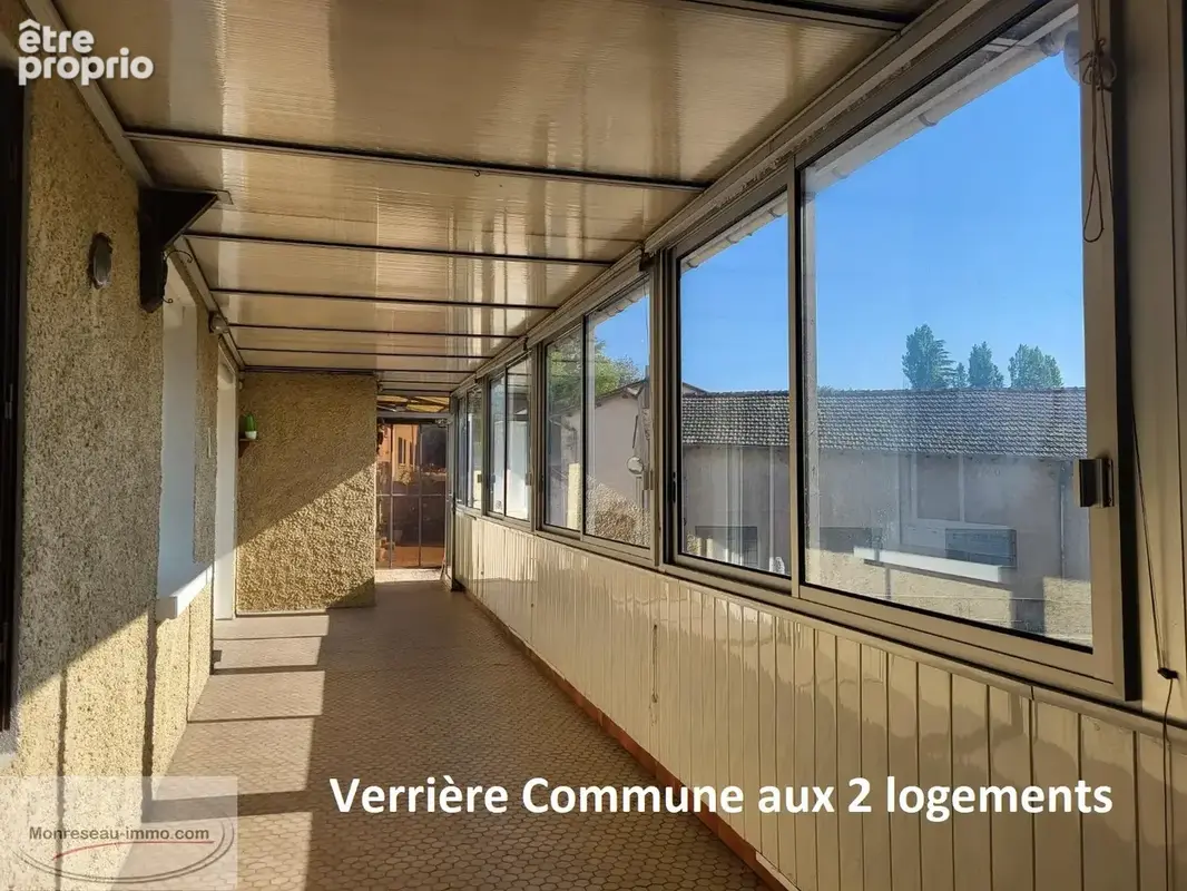 Ensemble Immobilier : 2 logements + dépendances + jardin (constructible) - photo 9
