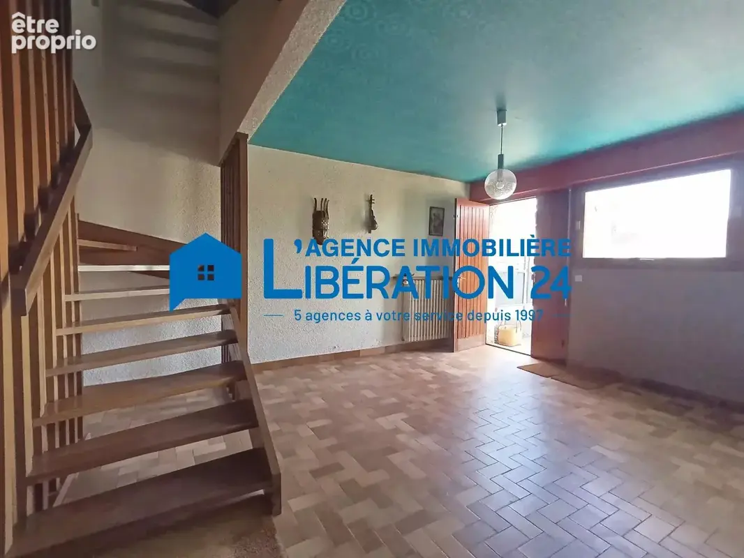 Maison familiale de 170 m² à Saint-Étienne - photo 3