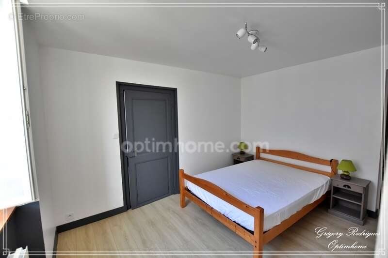 Maison à SAINT-LAURENT-DE-NESTE