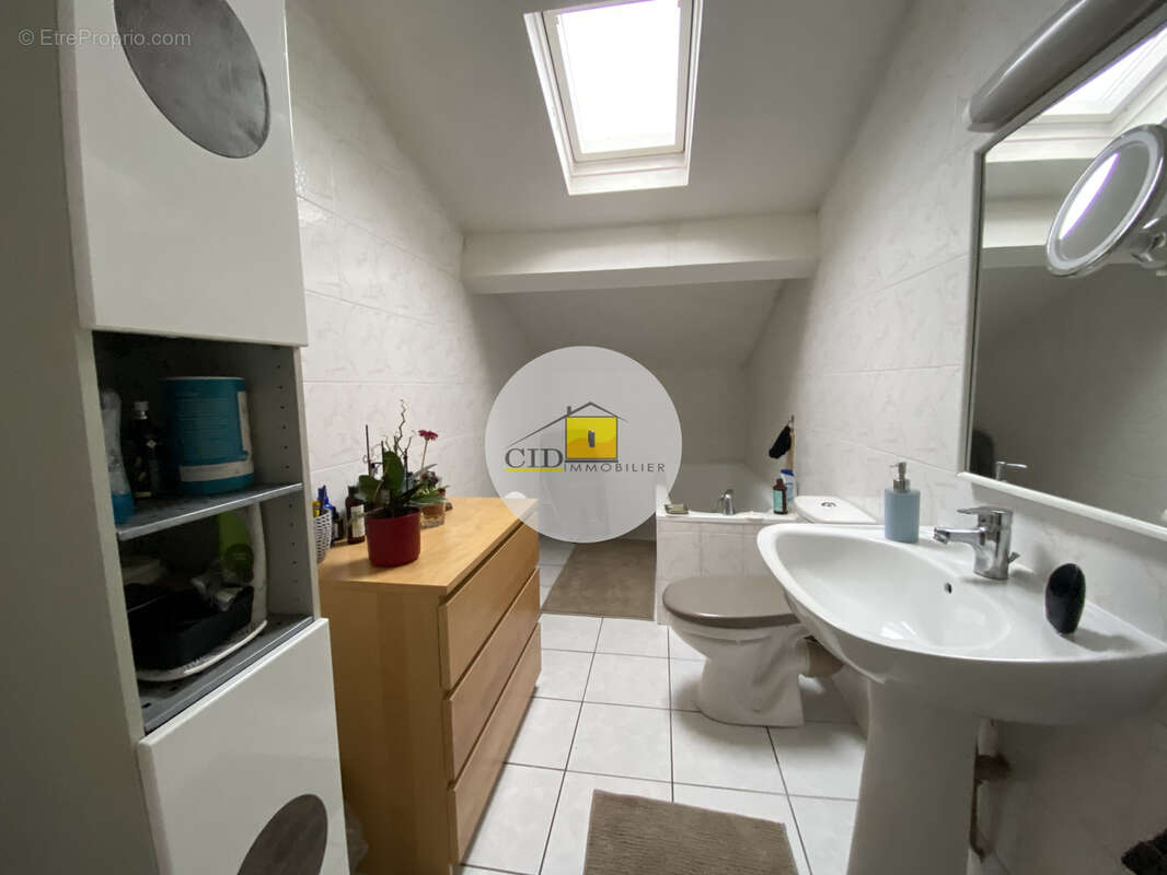 Appartement à SAINT-PRIEST