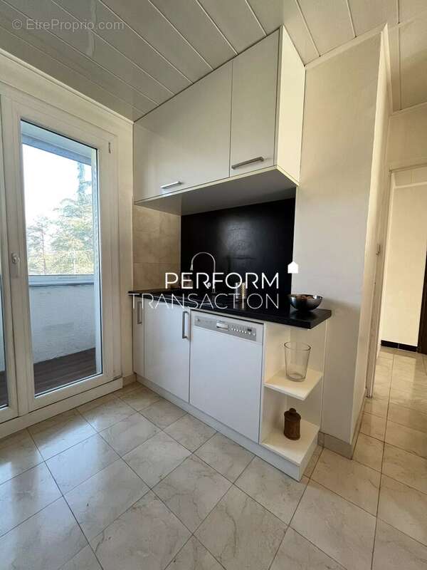 Appartement à GIERES