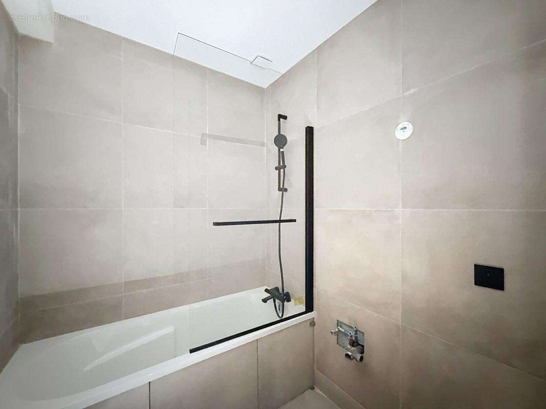 Appartement à FONTAINES-SUR-SAONE