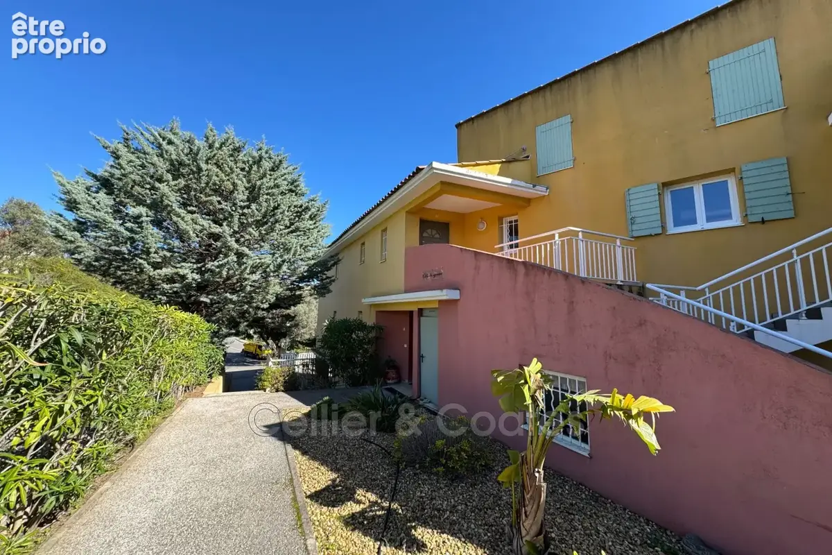 Appartement 63 m² à Bormes-Les-Mimosas  - photo 2