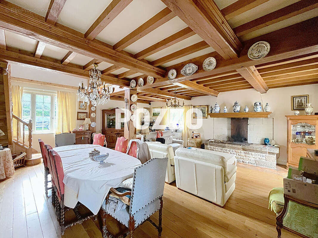 Maison à SAINT-SAUVEUR-LA-POMMERAYE