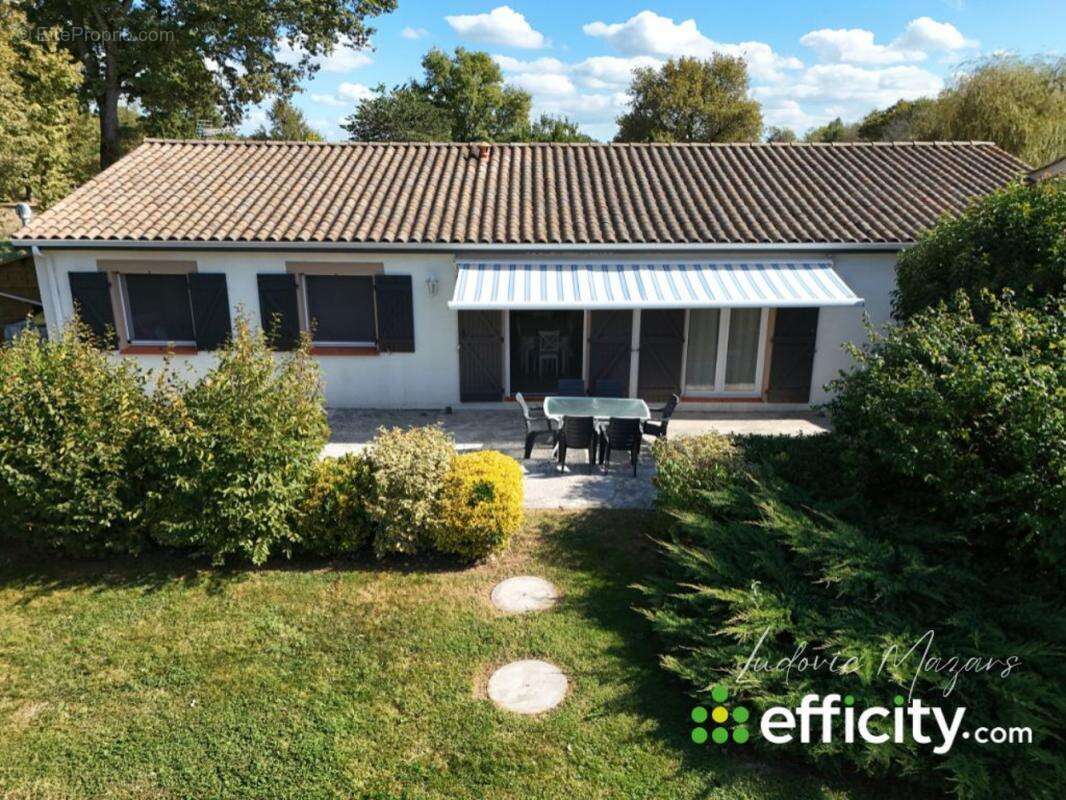 Maison à LABASTIDE-DU-TEMPLE