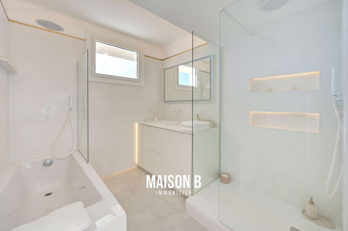 MAISON TWO I Marseille 7ème I Catalans - photo 9