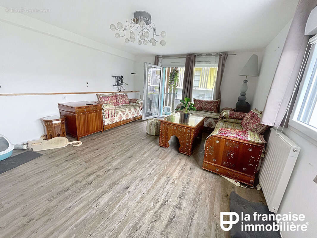 Appartement à MORDELLES
