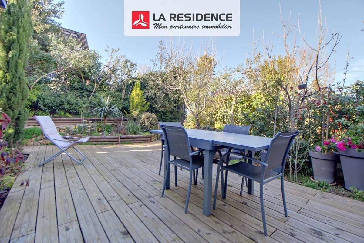 Maison à VERNEUIL-SUR-SEINE